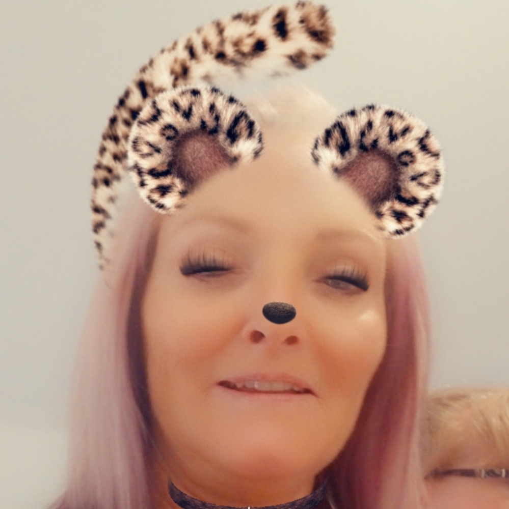 Meet your Posher, Diann